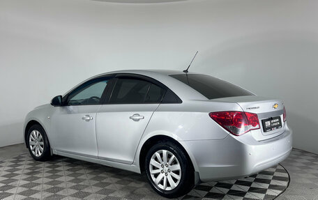 Chevrolet Cruze II, 2011 год, 745 000 рублей, 7 фотография