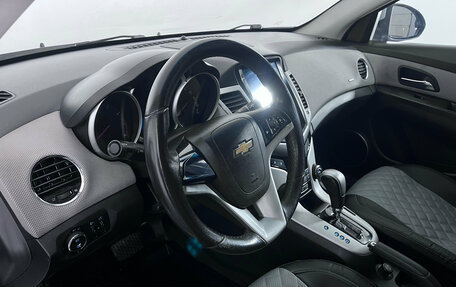 Chevrolet Cruze II, 2011 год, 745 000 рублей, 11 фотография