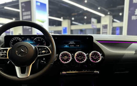 Mercedes-Benz GLA, 2022 год, 2 310 000 рублей, 10 фотография