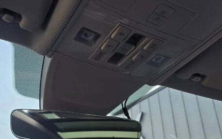 Volkswagen Tiguan II, 2021 год, 2 600 000 рублей, 14 фотография