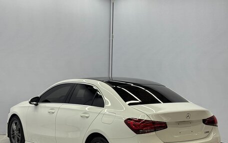 Mercedes-Benz A-Класс, 2022 год, 1 725 000 рублей, 6 фотография