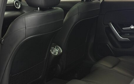 Mercedes-Benz A-Класс, 2022 год, 1 725 000 рублей, 14 фотография