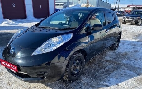 Nissan Leaf I, 2016 год, 850 000 рублей, 2 фотография