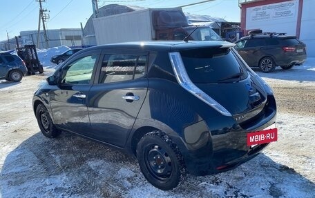 Nissan Leaf I, 2016 год, 850 000 рублей, 8 фотография