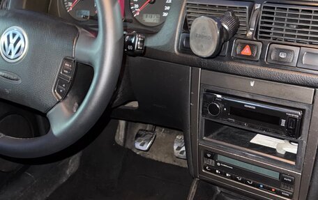 Volkswagen Golf GTI IV, 2001 год, 800 000 рублей, 11 фотография