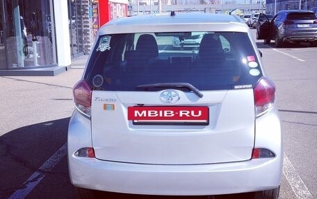 Toyota Ractis II, 2014 год, 1 200 000 рублей, 3 фотография