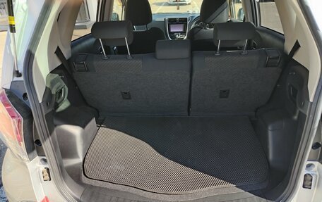 Toyota Ractis II, 2014 год, 1 200 000 рублей, 8 фотография