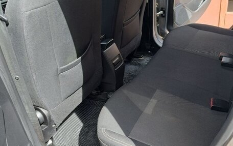 Renault Duster, 2022 год, 2 100 000 рублей, 3 фотография