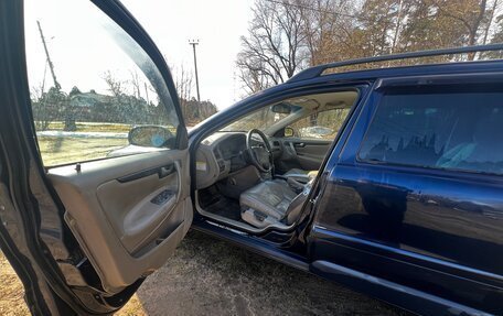 Volvo V70 III рестайлинг, 2001 год, 430 000 рублей, 13 фотография