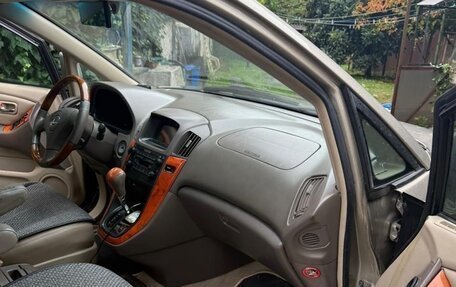 Lexus RX IV рестайлинг, 2002 год, 1 100 000 рублей, 15 фотография