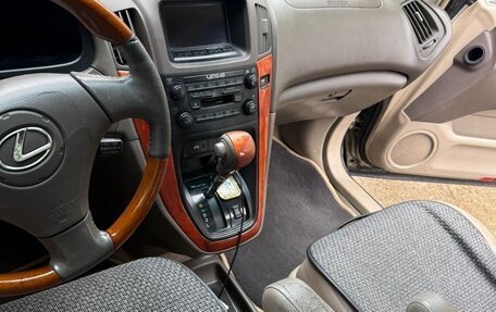 Lexus RX IV рестайлинг, 2002 год, 1 100 000 рублей, 13 фотография