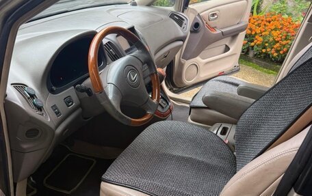 Lexus RX IV рестайлинг, 2002 год, 1 100 000 рублей, 20 фотография