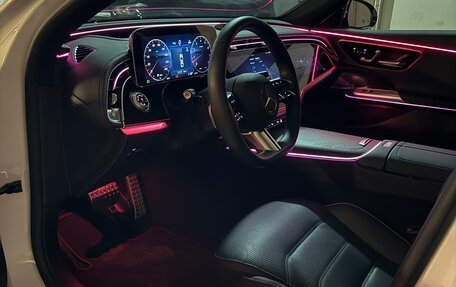 Mercedes-Benz E-Класс, 2024 год, 10 000 000 рублей, 8 фотография