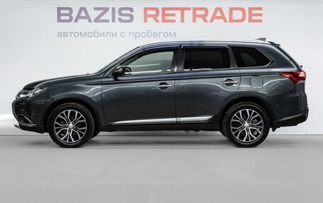 Mitsubishi Outlander III рестайлинг 3, 2018 год, 2 595 000 рублей, 9 фотография