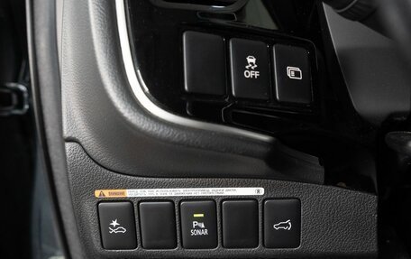 Mitsubishi Outlander III рестайлинг 3, 2018 год, 2 595 000 рублей, 14 фотография