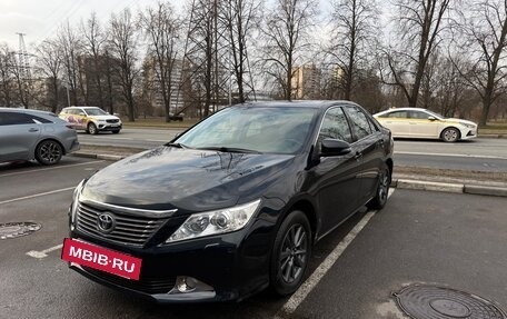 Toyota Camry, 2014 год, 1 900 000 рублей, 4 фотография