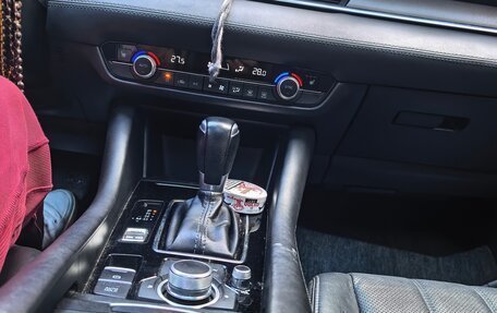 Mazda 6, 2018 год, 1 850 000 рублей, 10 фотография