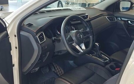 Nissan Qashqai, 2022 год, 1 900 000 рублей, 17 фотография