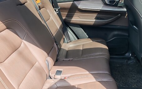 Chery Tiggo 8 Pro, 2022 год, 2 100 000 рублей, 5 фотография