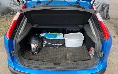 Ford Focus II рестайлинг, 2005 год, 400 000 рублей, 19 фотография