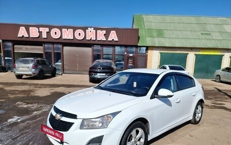 Chevrolet Cruze II, 2013 год, 575 000 рублей, 4 фотография