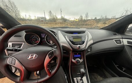 Hyundai Elantra V, 2012 год, 760 000 рублей, 5 фотография