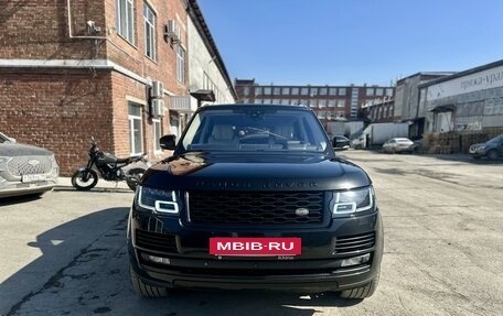 Land Rover Range Rover IV рестайлинг, 2017 год, 5 000 000 рублей, 2 фотография