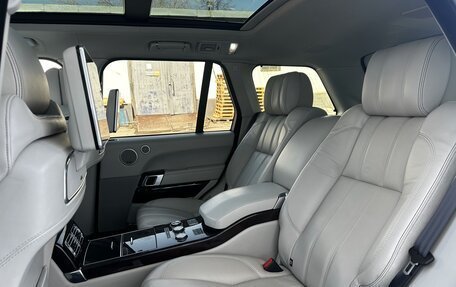 Land Rover Range Rover IV рестайлинг, 2017 год, 5 000 000 рублей, 13 фотография