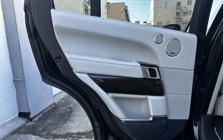 Land Rover Range Rover IV рестайлинг, 2017 год, 5 000 000 рублей, 16 фотография