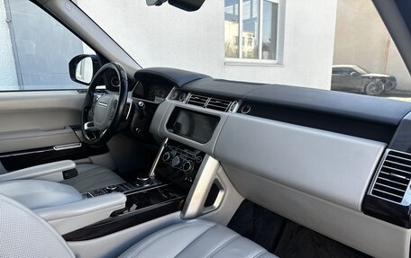 Land Rover Range Rover IV рестайлинг, 2017 год, 5 000 000 рублей, 21 фотография