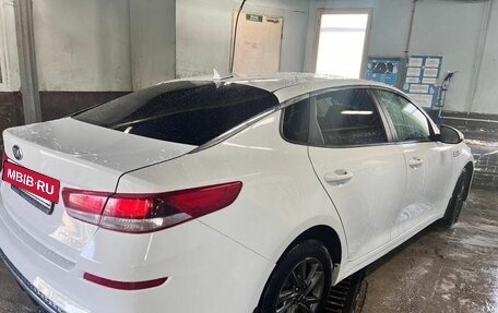 KIA Optima IV, 2019 год, 1 050 000 рублей, 11 фотография