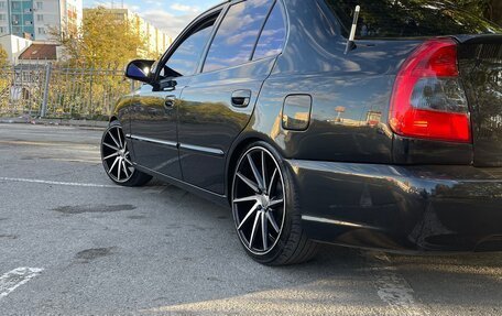 Hyundai Accent II, 2007 год, 700 000 рублей, 2 фотография