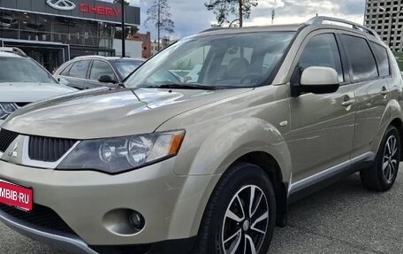 Mitsubishi Outlander III рестайлинг 3, 2008 год, 780 000 рублей, 1 фотография