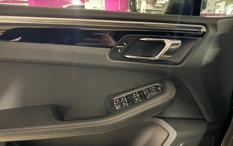 Porsche Macan I рестайлинг, 2015 год, 3 550 000 рублей, 12 фотография