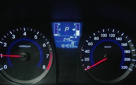 Hyundai Solaris II рестайлинг, 2016 год, 998 000 рублей, 17 фотография