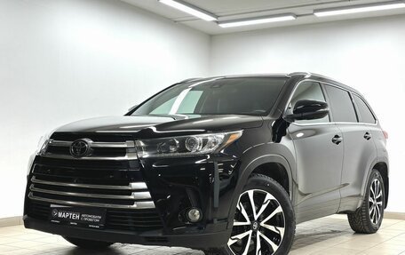 Toyota Highlander III, 2018 год, 3 698 000 рублей, 7 фотография