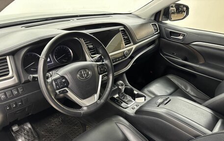 Toyota Highlander III, 2018 год, 3 698 000 рублей, 11 фотография