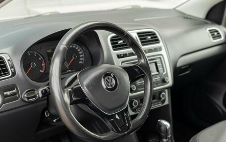 Volkswagen Polo VI (EU Market), 2017 год, 1 150 000 рублей, 11 фотография