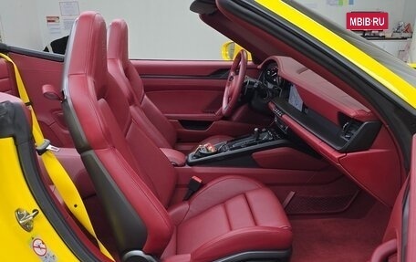 Porsche 911, 2023 год, 17 300 112 рублей, 12 фотография