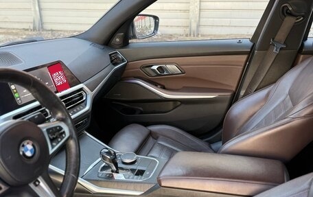 BMW 3 серия, 2019 год, 3 685 000 рублей, 13 фотография