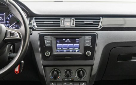 Skoda Rapid I, 2015 год, 1 238 000 рублей, 20 фотография