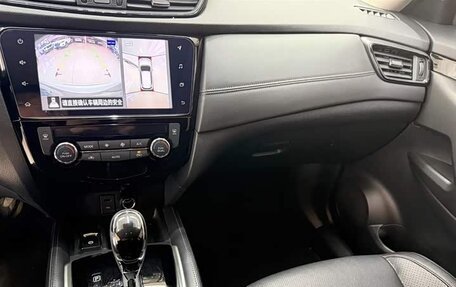 Nissan X-Trail, 2023 год, 2 100 000 рублей, 9 фотография