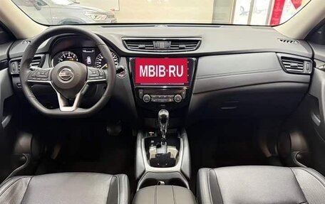 Nissan X-Trail, 2023 год, 2 100 000 рублей, 22 фотография