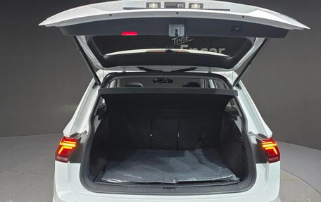 Volkswagen Tiguan II, 2022 год, 2 460 007 рублей, 16 фотография