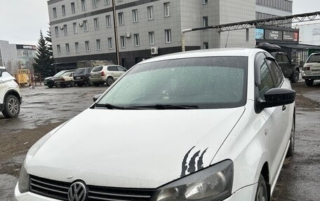 Volkswagen Polo VI (EU Market), 2012 год, 590 000 рублей, 2 фотография