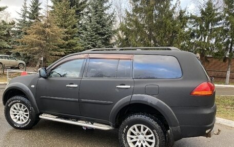 Mitsubishi Pajero Sport II рестайлинг, 2011 год, 1 500 000 рублей, 3 фотография