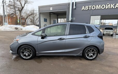 Honda Fit III, 2018 год, 1 500 000 рублей, 2 фотография