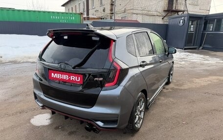 Honda Fit III, 2018 год, 1 500 000 рублей, 5 фотография