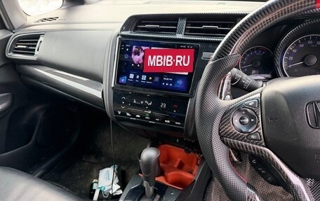 Honda Fit III, 2018 год, 1 500 000 рублей, 21 фотография