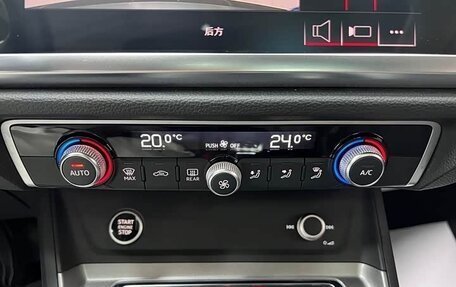 Audi Q3, 2021 год, 2 450 000 рублей, 15 фотография